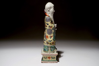 Een Chinees famille verte model van Shou Lao, 19e eeuw
