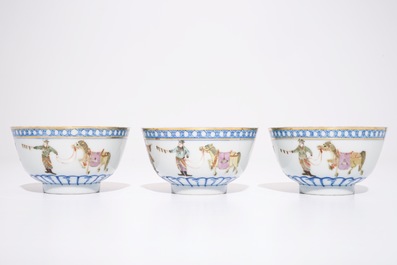 A pair and a set of three Chinese qianjiang cai bowls, 19/20th C.