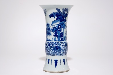 A Chinese blue and white gu vase in the Transitional style, 19/20th C.