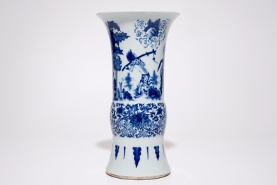 A Chinese blue and white gu vase in the Transitional style, 19/20th C.