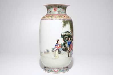 A fine Chinese famille rose vase with ladies in a garden, 20th C.