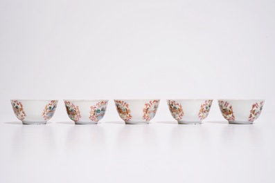 Five Chinese famille rose cups decorated in Meissen-style, Qianlong