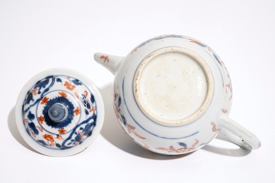 A Chinese Imari-style teapot and cover, Qianlong