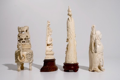 Quatre pi&egrave;ces en ivoire sculpt&eacute; incl. un br&ucirc;le-parfum et un mod&egrave;le de Bouddha, Chine et Inde, fin du 19&egrave;me/d&eacute;but du 20&egrave;me
