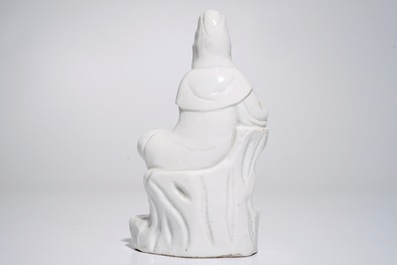 Un mod&egrave;le d'une Guanyin sur un rocher en blanc de Chine de Dehua, 18&egrave;me