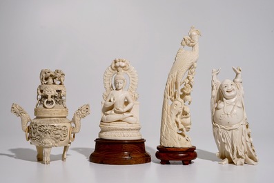 Quatre pi&egrave;ces en ivoire sculpt&eacute; incl. un br&ucirc;le-parfum et un mod&egrave;le de Bouddha, Chine et Inde, fin du 19&egrave;me/d&eacute;but du 20&egrave;me