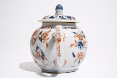 A Chinese Imari-style teapot and cover, Qianlong