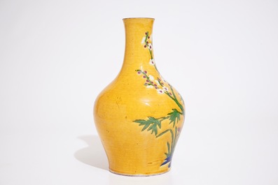 A Chinese yellow ground famille rose vase, 20th C.