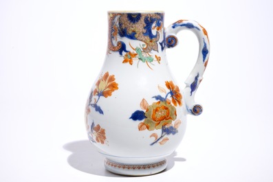 A Chinese verte-imari jug with floral design, Qianlong