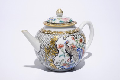 A fine Chinese famille rose and grisaille teapot and cover with a pheasant, Yongzheng