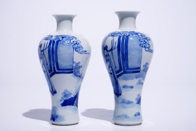 A pair of Chinese blue and white meiping vases with figures in Kangxi style, 19/20th C.