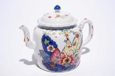 A Chinese famille rose &ldquo;Tobacco Leaf&rdquo; teapot and cover, Qianlong
