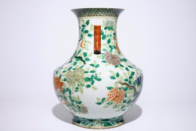 A large Chinese famille verte hu-shaped &quot;Dragon&quot; vase, 19th C.