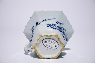 A Dutch Delft blue and white spittoon, 18th C.