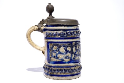 A Westerwald stein with pewter lid decorated with &quot;Daniel in the lion's den&quot;, 17th C.