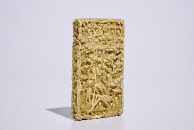 A rectangular Chinese carved ivory card holder, Canton, 19th C.