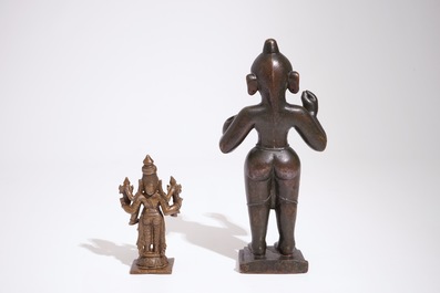 Twee bronzen figuren, India of Nepal, 18/19e eeuw