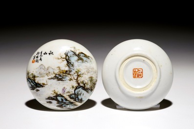 Two Chinese qianjiang cai seal paste boxes and covers, 19/20th C.