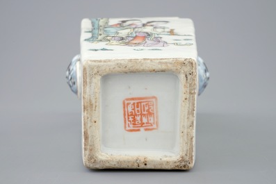 A square Chinese qianjiang cai vase, 19/20th C.