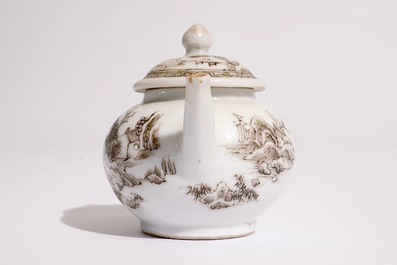 Une th&eacute;i&egrave;re en porcelaine de Chine grisaille &agrave; d&eacute;cor d'un paysage, Yongzheng