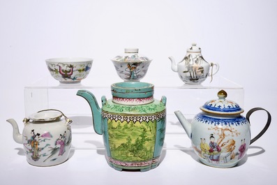 A varied lot of Chinese famille rose, Yixing and qianjiang cai porcelain, 18/20th C.