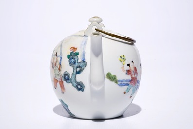 A Chinese famille rose globular teapot with playing boys, 19th C.