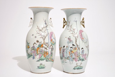Four Chinese famille rose vases and a qianjiang cai flower pot, 19/20th C.