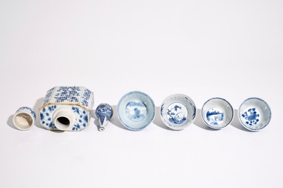 A varied lot of Chinese blue and white porcelain, Kangxi/Qianlong