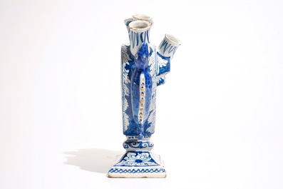 A large Dutch Delft blue and white heart-shaped tulip vase with lizard handles, 18th C.
