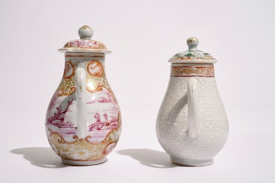 Deux verseuses couvertes en porcelaine de Chine famille rose pour l'export, Qianlong