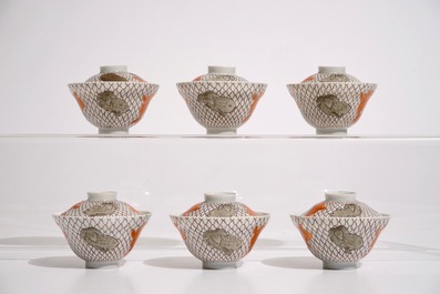 Six tasses couvertes et soucoupes en porcelaine coquille d'oeuf de Japon, Meiji, 19&egrave;me