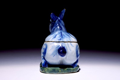 A small polychrome Dutch Delft tureen in the shape of a hare, 18th C.