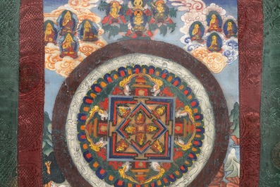 Een lot van drie thangkas, Tibet of Nepal, 19/20e eeuw