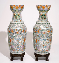 A pair of very large Chinese Canton rose-verte vases with lotus-shaped mouths, 19th C.