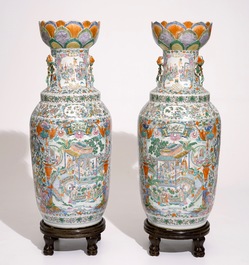 A pair of very large Chinese Canton rose-verte vases with lotus-shaped mouths, 19th C.