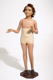 Een Franse mannequin van een meisje, Pierre Imans, Parijs, ca. 1930