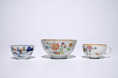 A varied lot of Chinese famille rose and Imari-style porcelain, 18th C.