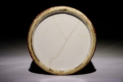 Een grote cylindrische Chinese monochrome sang de boeuf vaas, 20e eeuw