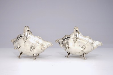 Een paar zilveren sausboten, Vlaanderen, 18e eeuw