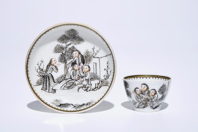 Zes miniatuur kopjes en schotels met jezu&iuml;etendecor in grisaille, Qianlong