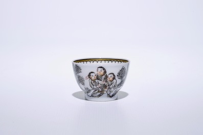 Zes miniatuur kopjes en schotels met jezu&iuml;etendecor in grisaille, Qianlong