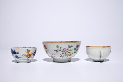 A varied lot of Chinese famille rose and Imari-style porcelain, 18th C.