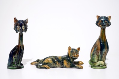 A collection of Flemish pottery figures, incl. cats, gargoyles and a Bruges bear, 20th C.