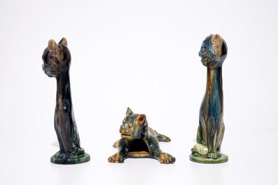 A collection of Flemish pottery figures, incl. cats, gargoyles and a Bruges bear, 20th C.