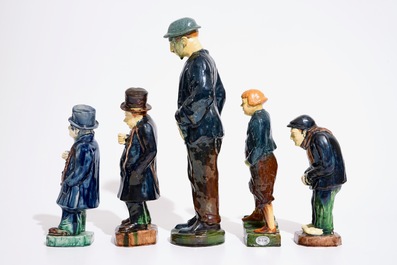 Gilbert Monteyne (1939-), 8 Flemish pottery figures, 20th C.