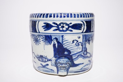 A Chinese cylindrical blue and white censer, Ming, Wanli