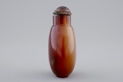 Deux tabati&egrave;res en agate et cristal de rocher, Chine, 19/20&egrave;me