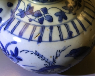 A Chinese blue and white kraak porcelain kendi with a spotted salamander, Ming, Wanli