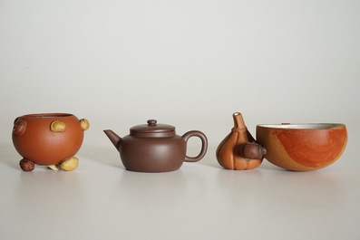 A Chinese Yixing peach-shaped bowl, a round bowl and a teapot with cover, 19/20th C.