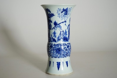 A Chinese blue and white gu vase in the Transitional style, 19/20th C.